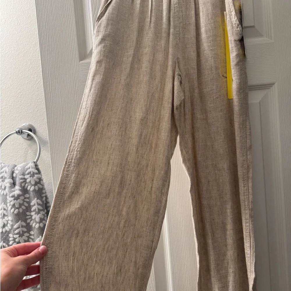 Women’s Linen Pants - Picture 2 of 7